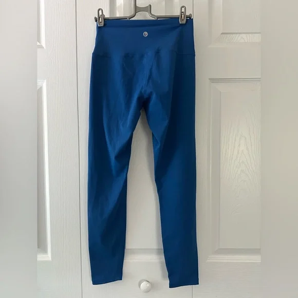 Blue women’s activewear leggings, sz 8/L - Picture 2 of 3